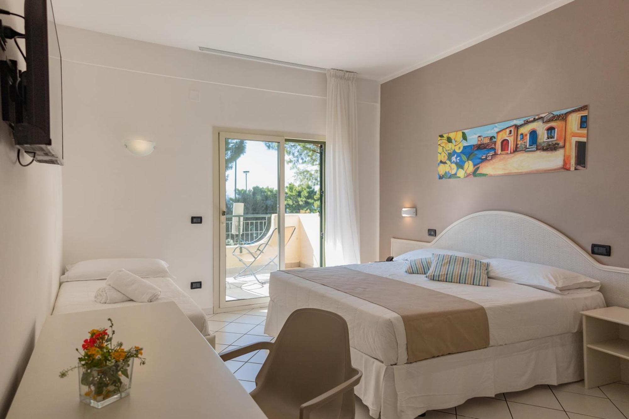 Cdshotels Terrasini - Citta Del Mare 外观 照片